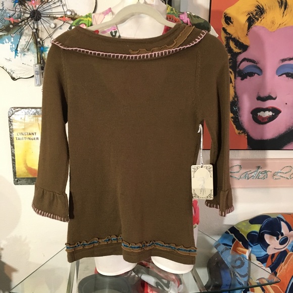 Cute NWT cardigan sweater - Picture 2 of 9